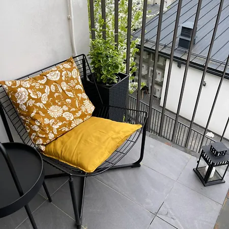 Sunflower Old Town *